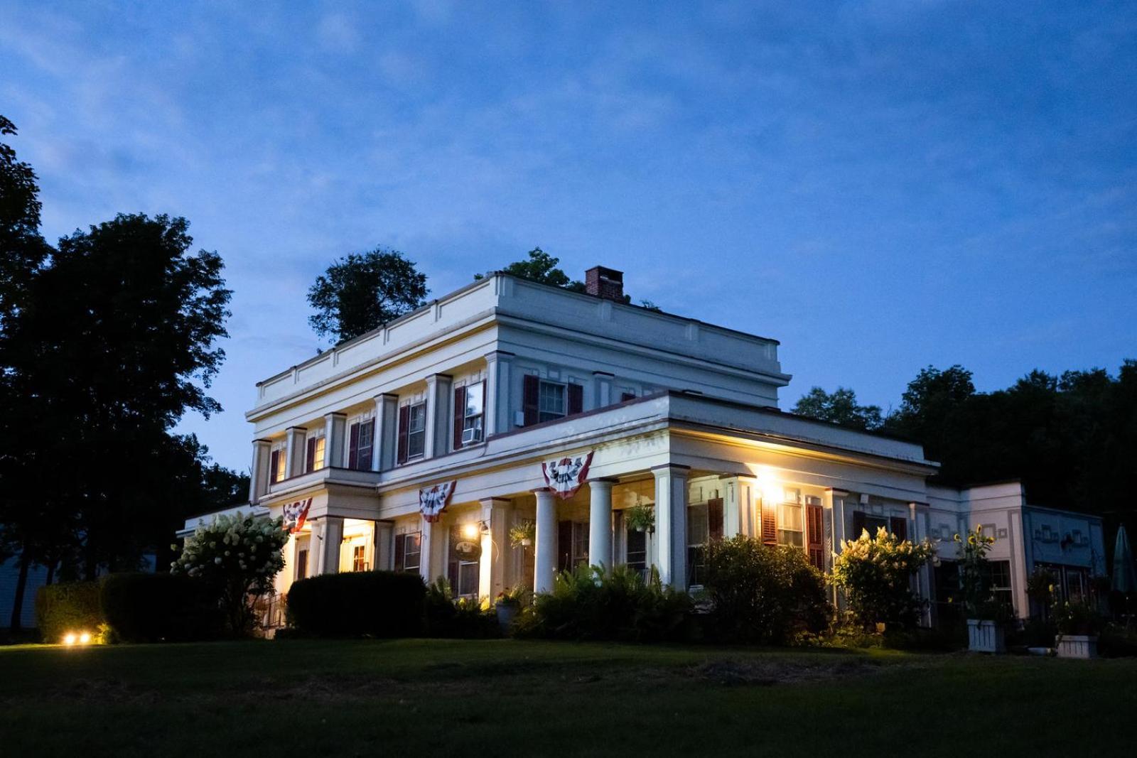 Arlington Inn & Spa Esterno foto